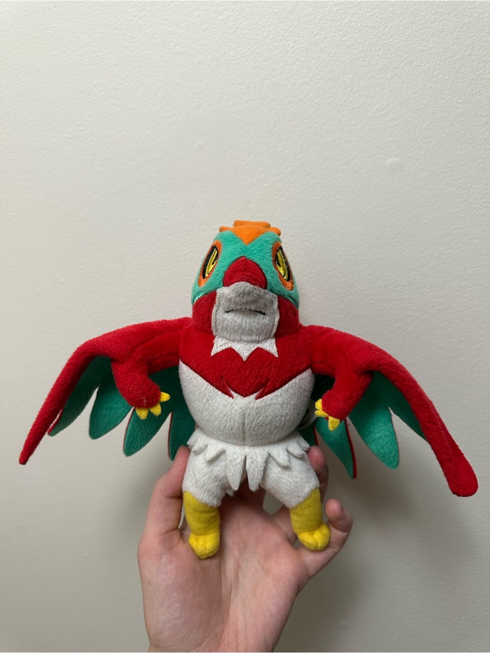 2015 Tomy Pokémon Hawlucha 7 1/2 in Plush